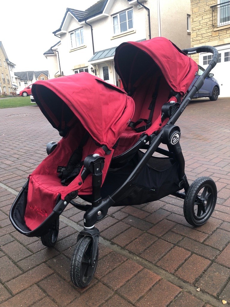 city select second seat red